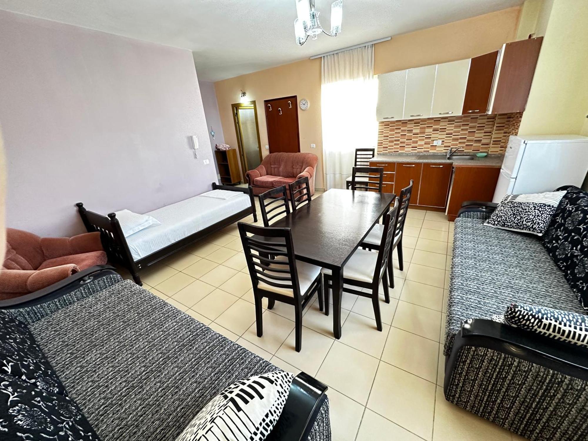 Romance Holiday Garden Inn Durres Exterior photo